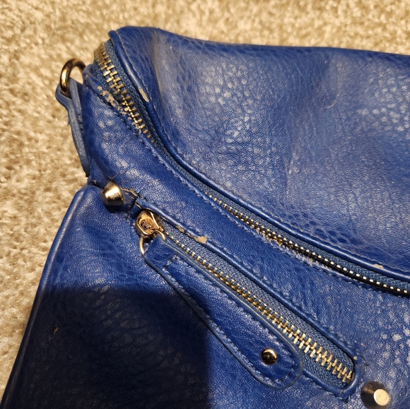 Street Level Blue Clutch - Picture 3 of 9